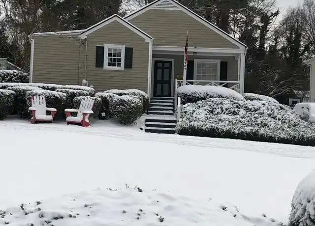 Property at 2707 Wayland Dr Unit P2707, Raleigh, NC, 27608, 2 beds, 1 bath, [object Object]