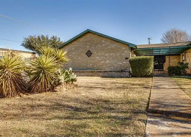 Property at 4901 Stacey Ave, Fort Worth, TX, 76132, 2 beds, 2 baths, [object Object]