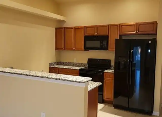 Property at 1217 SE 6th St, Cape Coral, FL, 33990, 3 beds, 2 baths, [object Object]