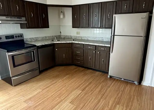 Property at 1 Losson Rd Unit 05, Cheektowaga, NY, 14227, 2 beds, 1 bath, [object Object]