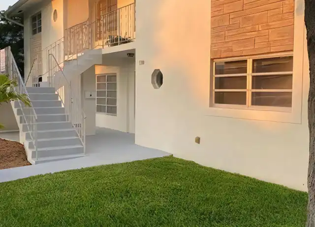 Property at 1100 NE 23rd Ter, Pompano Beach, FL, 33062, 2 beds, 2 baths, [object Object]