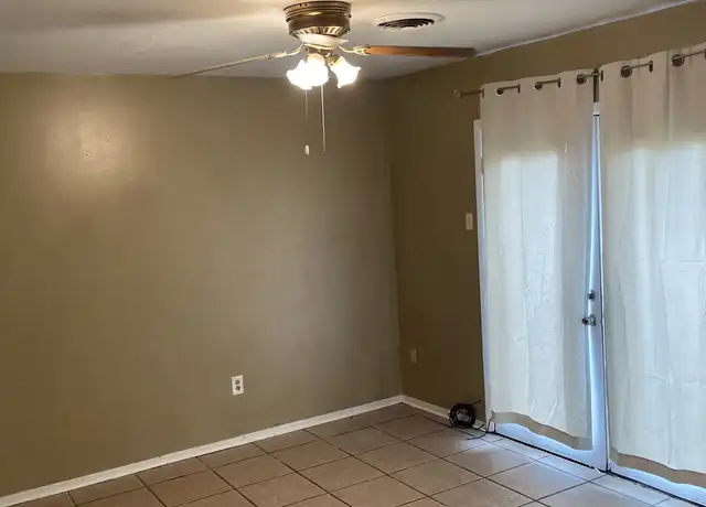Property at 2913 Wytchwood Dr Unit B, Metairie, LA, 70003, 1 bed, 1 bath, [object Object]