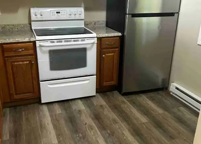 Property at 609 Woodtick Rd Unit B, Waterbury, CT, 06705, 2 beds, 1 bath, [object Object]