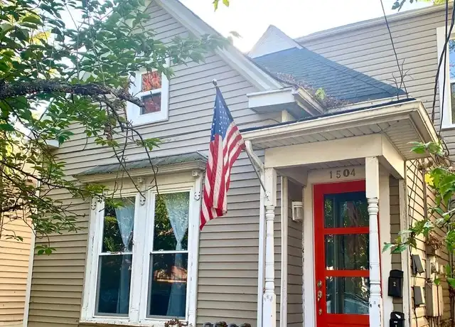 Property at 1504 E Breckinridge St Unit 2, Louisville, KY, 40204, 2 beds, 1 bath, [object Object]