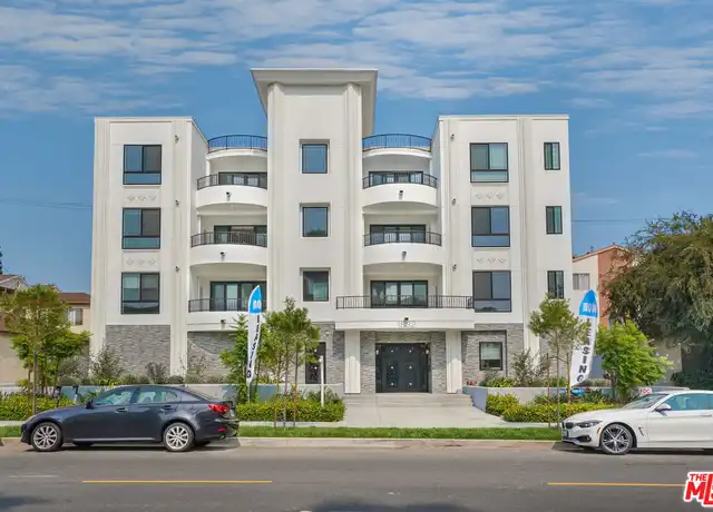 Property at 1832 S Barrington Ave Unit 304, Los Angeles, CA, 90025, 3 beds, 3.5 baths, [object Object]