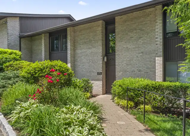 Property at 245 Hamilton Ave #1, Stamford, CT, 06902, 2 beds, 1.5 baths, [object Object]