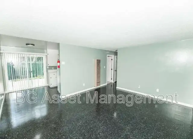 Property at 1610 Sanford Ave Unit 2, San Pablo, CA, 94806, 2 beds, 1 bath, [object Object]