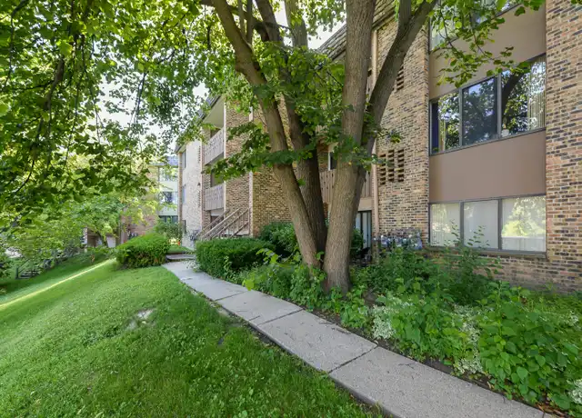 Property at 2120 Pauline Blvd #105, Ann Arbor, MI, 48103, 2 beds, 1 bath, [object Object]