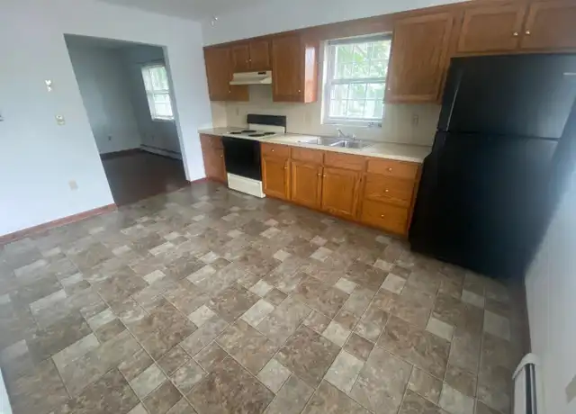 Property at 622 Terrace St Unit 1R, Dunmore, PA, 18512, 1 bed, 1 bath, [object Object]
