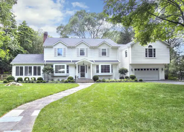Property at 55 Blueberry Hill Rd, Weston, CT, 06883, 4 beds, 3.5 baths, [object Object]