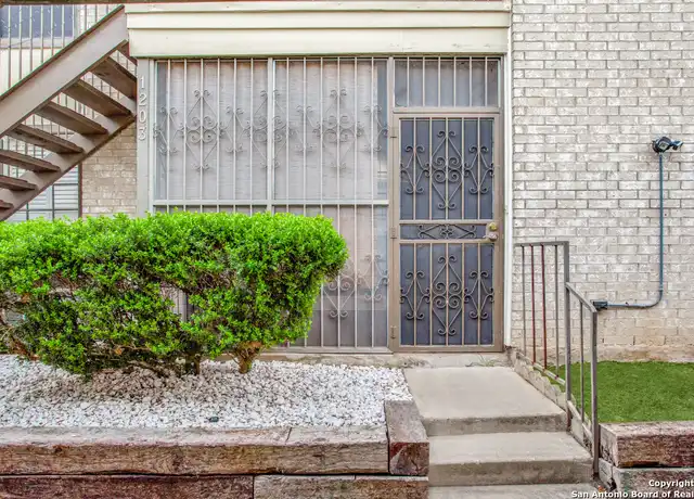 Property at 165 W Rampart Dr Unit 1203, San Antonio, TX, 78216, 1 bed, 1 bath, [object Object]