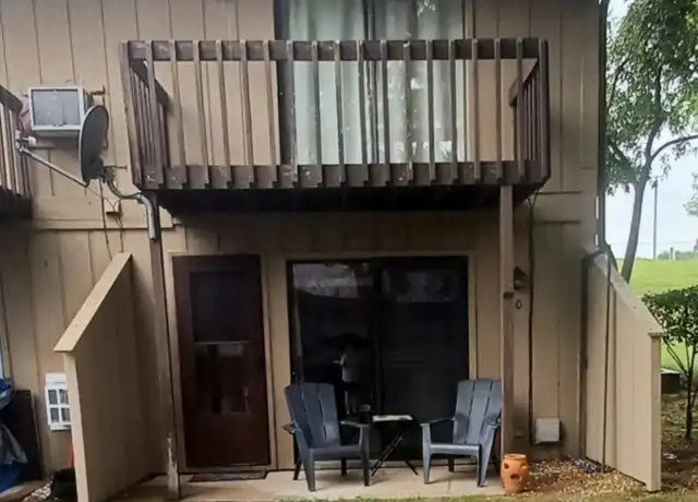 Property at 60 Aspen Colony #1, Fox Lake, IL, 60020, 1 bed, 1 bath, [object Object]