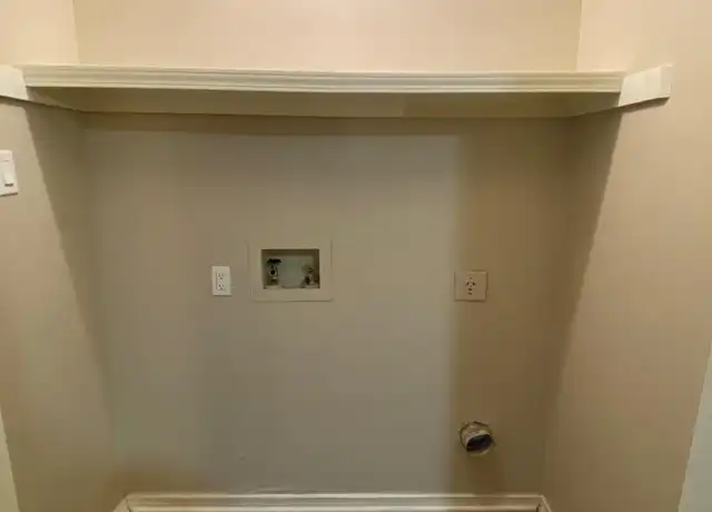 Property at 3047 Olympia Dr Unit 1, Denton, TX, 76209, 2 beds, 1 bath, [object Object]