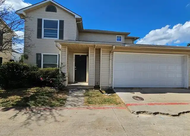 Property at 1808 Uruapan Plz, Dallas, TX, 75211, 4 beds, 2.5 baths, [object Object]