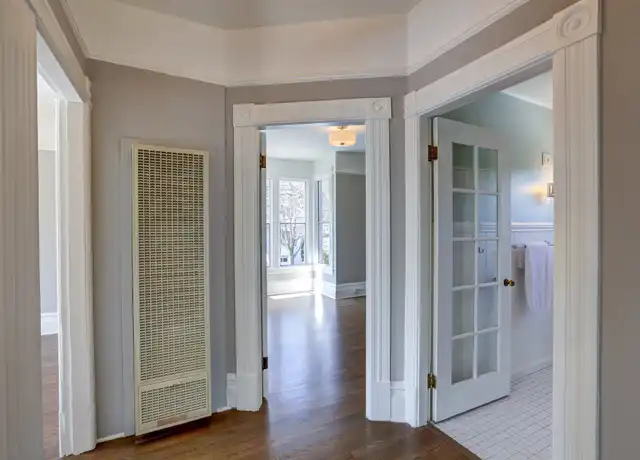 Property at 240 Bayview St Unit Upper Unit, San Rafael, CA, 94901, 2 beds, 1 bath, [object Object]