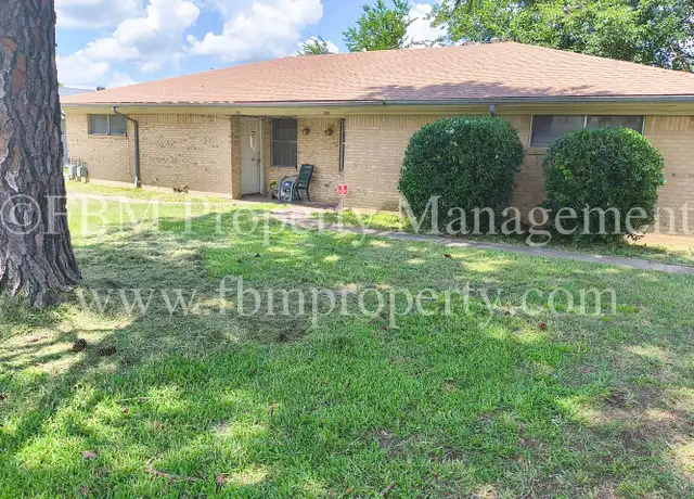Property at 108 Sunset Dr Unit 108, Fairfield, TX, 75840, 2 beds, 1 bath, [object Object]