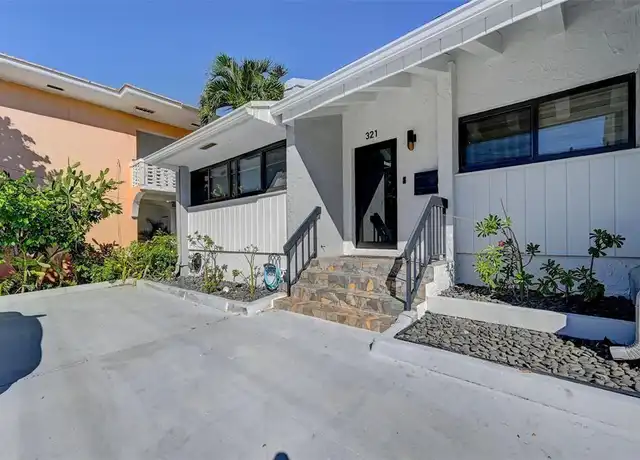Property at 321 Jackson St #5, Hollywood, FL, 33019, 2 beds, 2 baths, [object Object]