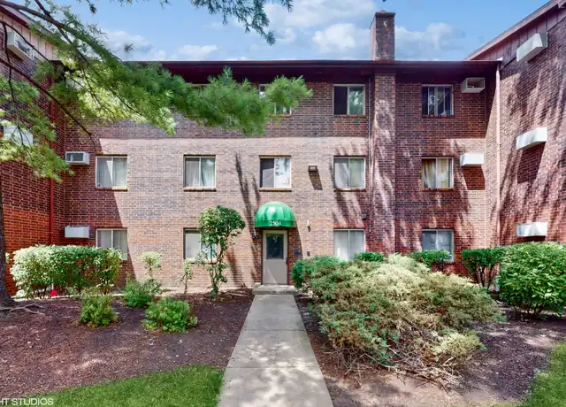 Property at 2432 Waterbury Dr #101, Woodridge, IL, 60517, 1 bed, 1 bath, [object Object]