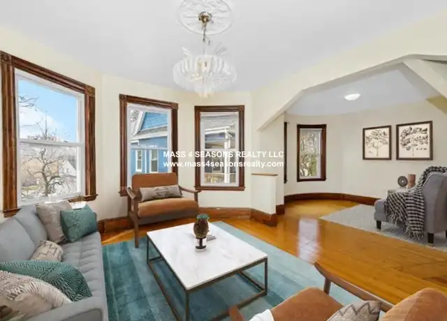 Property at 47 Creighton St, Boston, MA, 02130, 5 beds, 2 baths, [object Object]