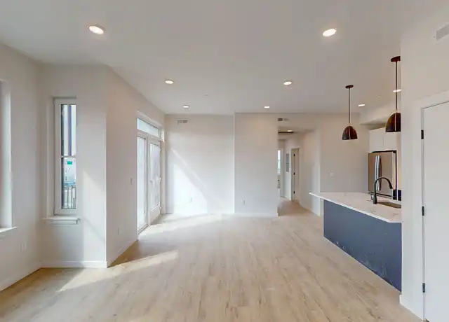Property at 24 Mount Pleasant St Unit 201, Somerville, MA, 02145, 2 beds, 2 baths, [object Object]