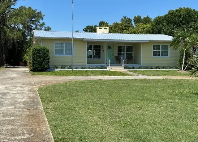 Property at 4640 Lakeview Dr, Sebring, FL, 33870, 3 beds, 2 baths, [object Object]