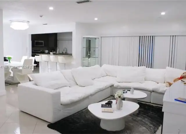 Property at 8457 Sheraton Dr, Miramar, FL, 33025, 3 beds, 2 baths, [object Object]