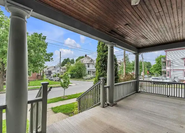 Property at 72 Hungerford Ter Unit 3, Burlington, VT, 05401, 4 beds, 1 bath, [object Object]