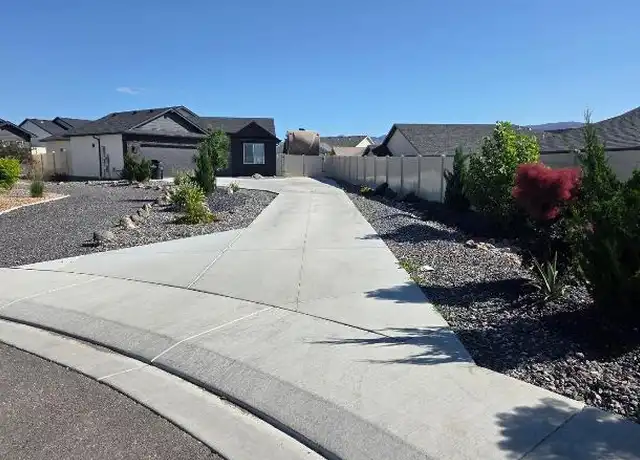 Property at 685 Everly Ct, Grand Junction, CO, 81504, 4 beds, 3 baths, [object Object]