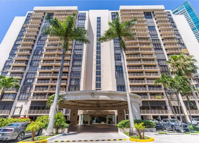 Property at 1450 Brickell Bay Dr #1809, Miami, FL, 33131, 2 beds, 2 baths, [object Object]