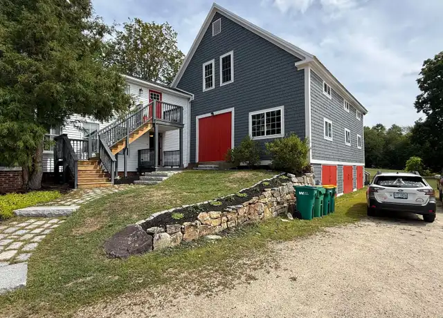 Property at 597 Portland St Unit B, Rochester, NH, 03867, 1 bed, 1 bath, [object Object]