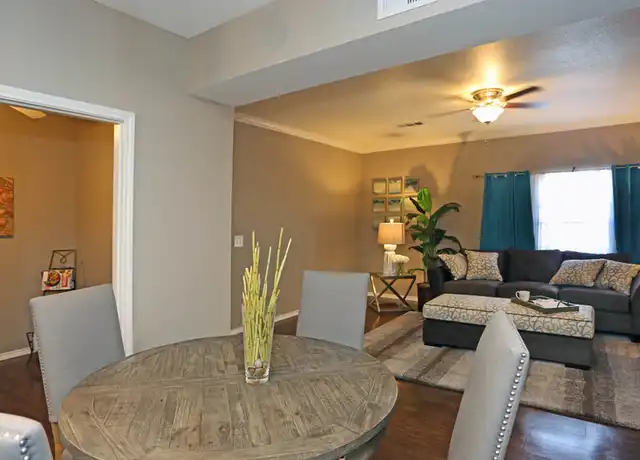 Property at 307 Bardin Greene Dr Unit 4642, Arlington, TX, 76018, 3 beds, 2 baths, [object Object]