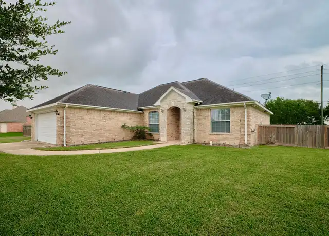 Property at 10611 Alex Dr, Needville, TX, 77461, 3 beds, 2 baths, [object Object]