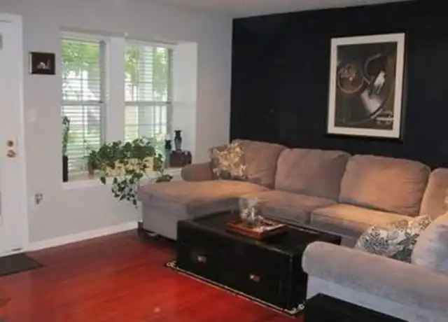 Property at 4550 28th Rd S Unit A, Arlington, VA, 22206, 1 bed, 1 bath, [object Object]