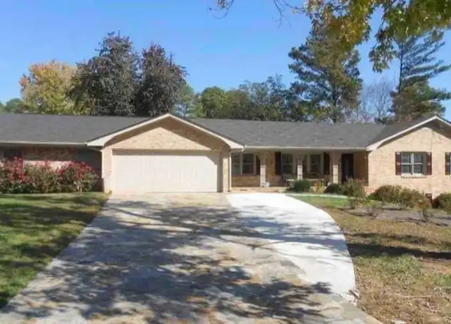 Property at 2840 Bonanza Dr, Decatur, GA, 30033, 5 beds, 5.5 baths, [object Object]