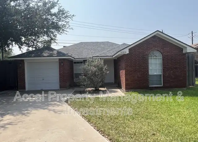 Property at 5009 N 36th St, McAllen, TX, 78504, 3 beds, 2 baths, [object Object]