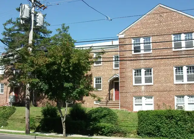 Property at 375 Stuvyesant Avenue - 375 Stuyvesant Ave, Irvington, NJ, 07111, 1 bed, 1 bath, [object Object]