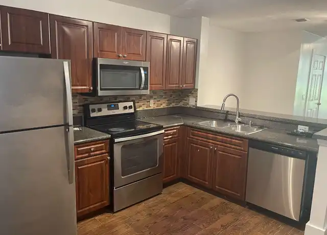 Property at 4189 Crystal Lake Dr, Deerfield Beach, FL, 33064, 3 beds, 2.5 baths, [object Object]