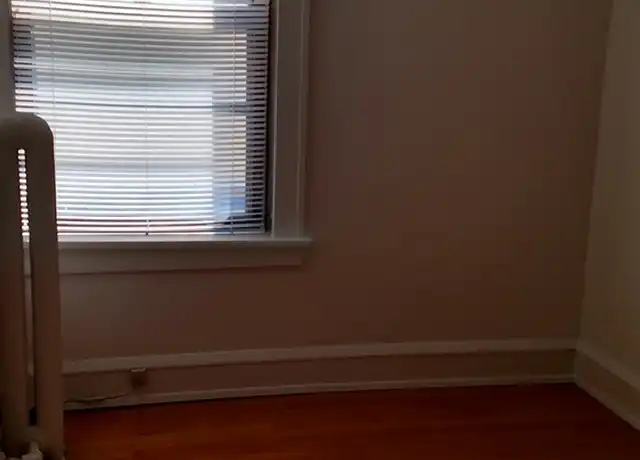 Property at 2583 N Murray Ave Unit 2583 01, Milwaukee, WI, 53211, 1 bed, 1 bath, [object Object]