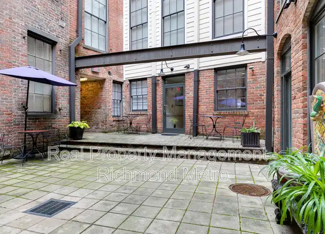 Property at 1321 1/2 E Main St Unit 203, Richmond, VA, 23219, 1 bed, 1 bath, [object Object]