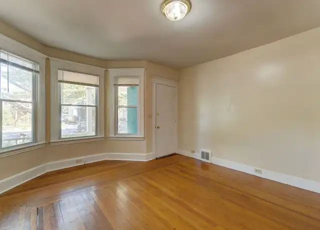Property at 318 Howard Ave Unit 318-1, New Haven, CT, 06519, 2 beds, 1 bath, [object Object]
