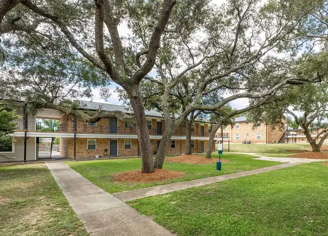 Photo of 4805 N 9th Ave, Pensacola, FL 32503