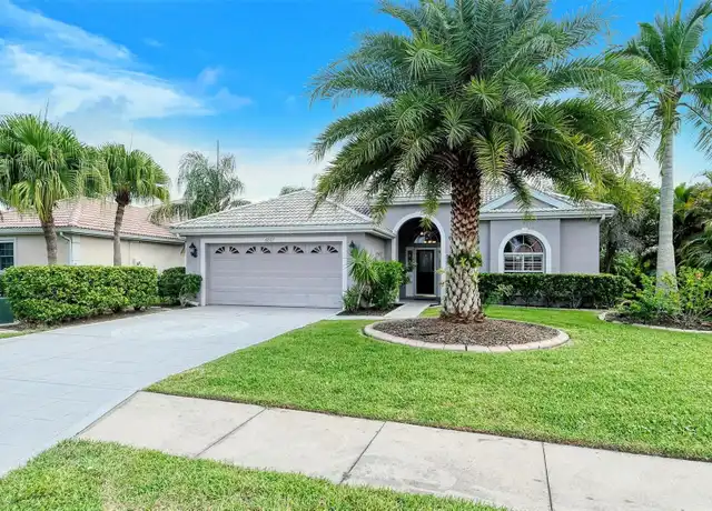 Property at 6807 Sagebrush Cir, Sarasota, FL, 34243, 3 beds, 2 baths, [object Object]