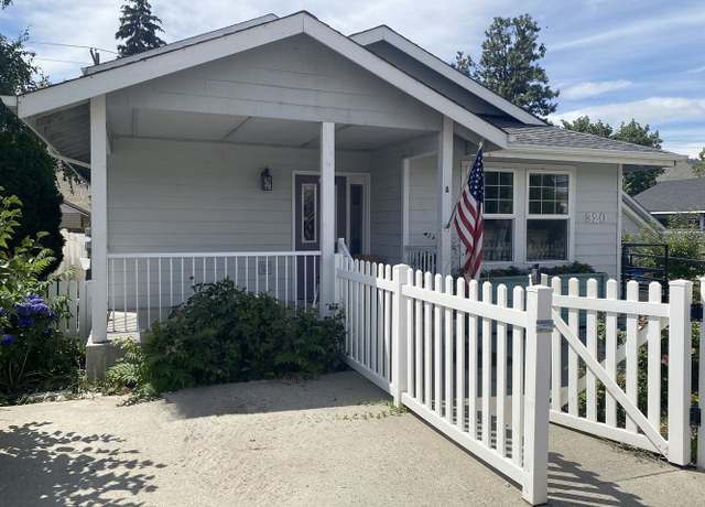 Photo of 320 E Nixon Ave Unit A, Chelan, WA 98816