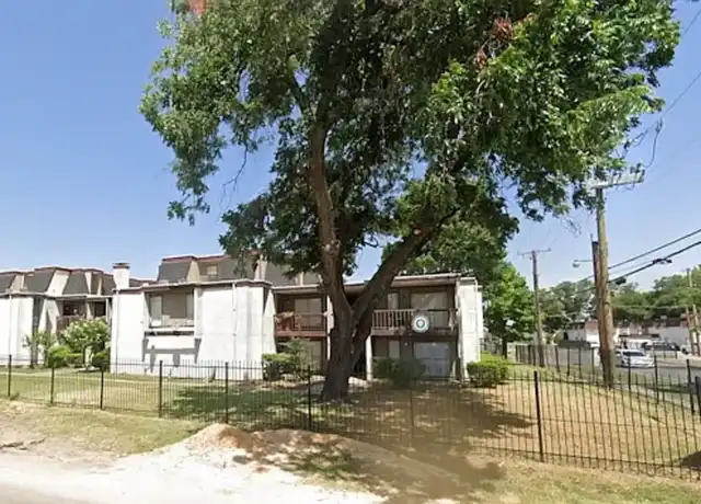 Property at Lakedale Apartments - 2911 Kendale Dr, Dallas, TX, 75220, 1-2 bed, 1-2 bath, [object Object]