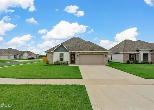 Property at 24 Venecia Ct, Bossier City, LA, 71111, 3 beds, 2 baths, [object Object]
