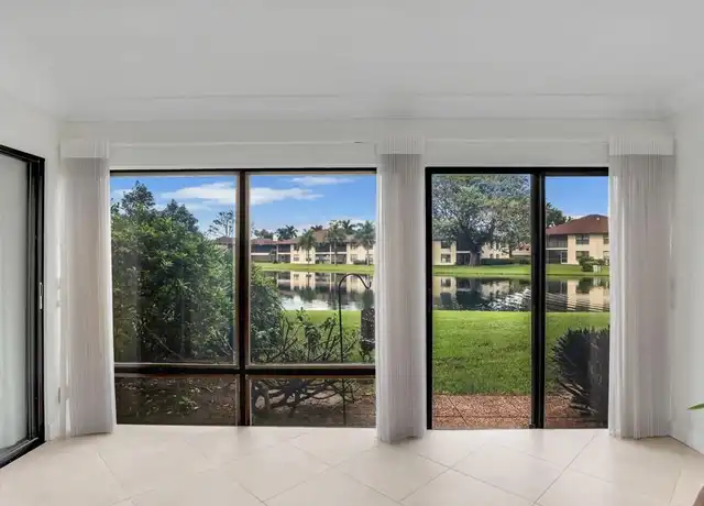 Property at 1600 Misty Pines Cir Unit P104, Naples, FL, 34105, 2 beds, 2 baths, [object Object]