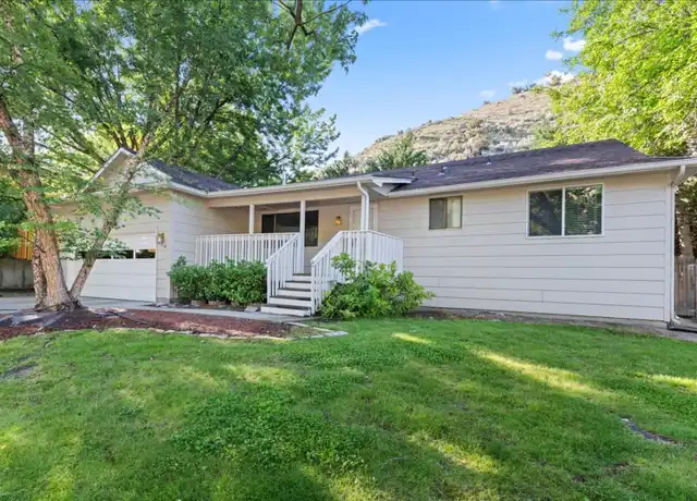 Property at 5912 N Collister Dr, Boise, ID, 83703, 3 beds, 2 baths, [object Object]