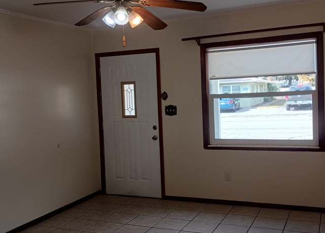 Photo of 125 Maryland Ave, Palm Harbor, FL 34683