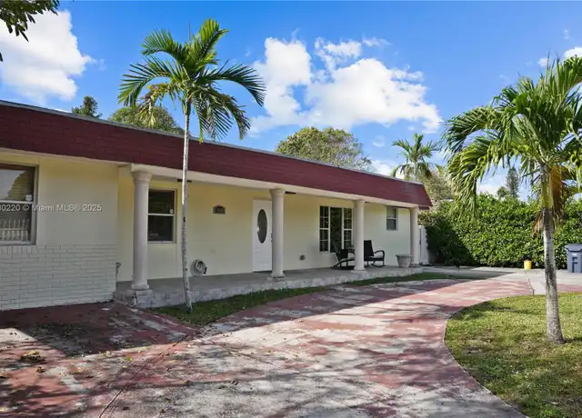 Property at 19310 NW 48th Ct Unit LEFT, Miami Gardens, FL, 33055, 1 bed, 1 bath, [object Object]
