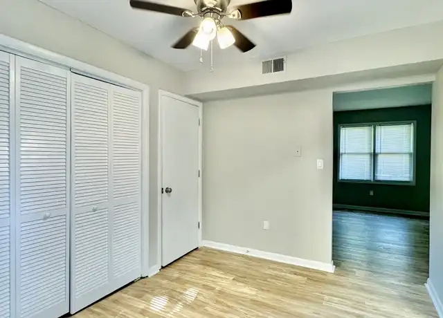 Property at 510 Holladay Dr Unit 308, Danville, KY, 40422, 2 beds, 1 bath, [object Object]